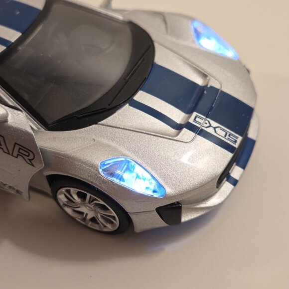 Jaguar C-X75 1:32 diecast silver – lights & sound - Picture 6 of 6